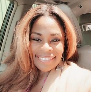 Meet your Posher, Pamela